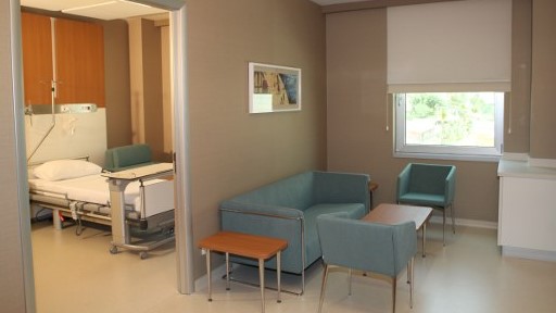 A room in Memorial Antalya Hospital